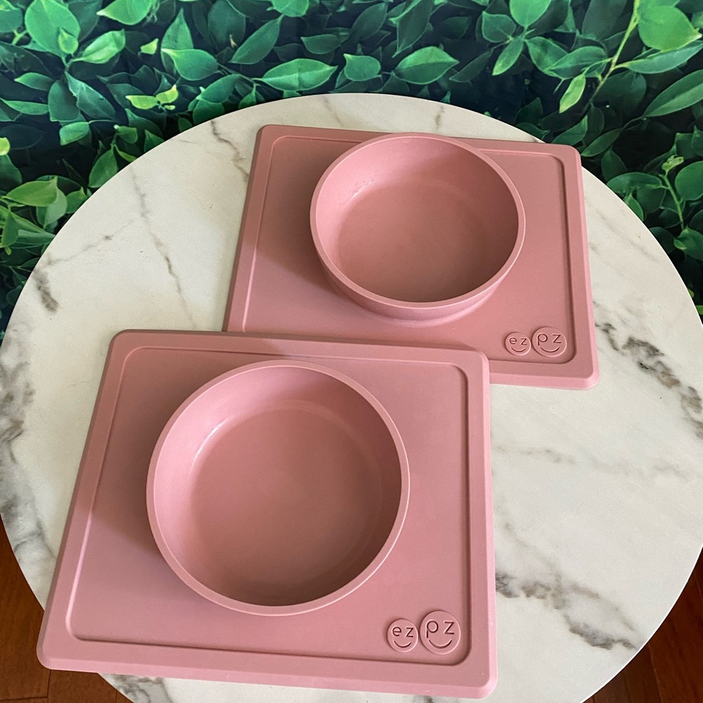 Ez-Pz from Pottery Barn Pink Silicone Bowl Set